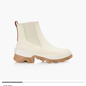Sorel beige boot
